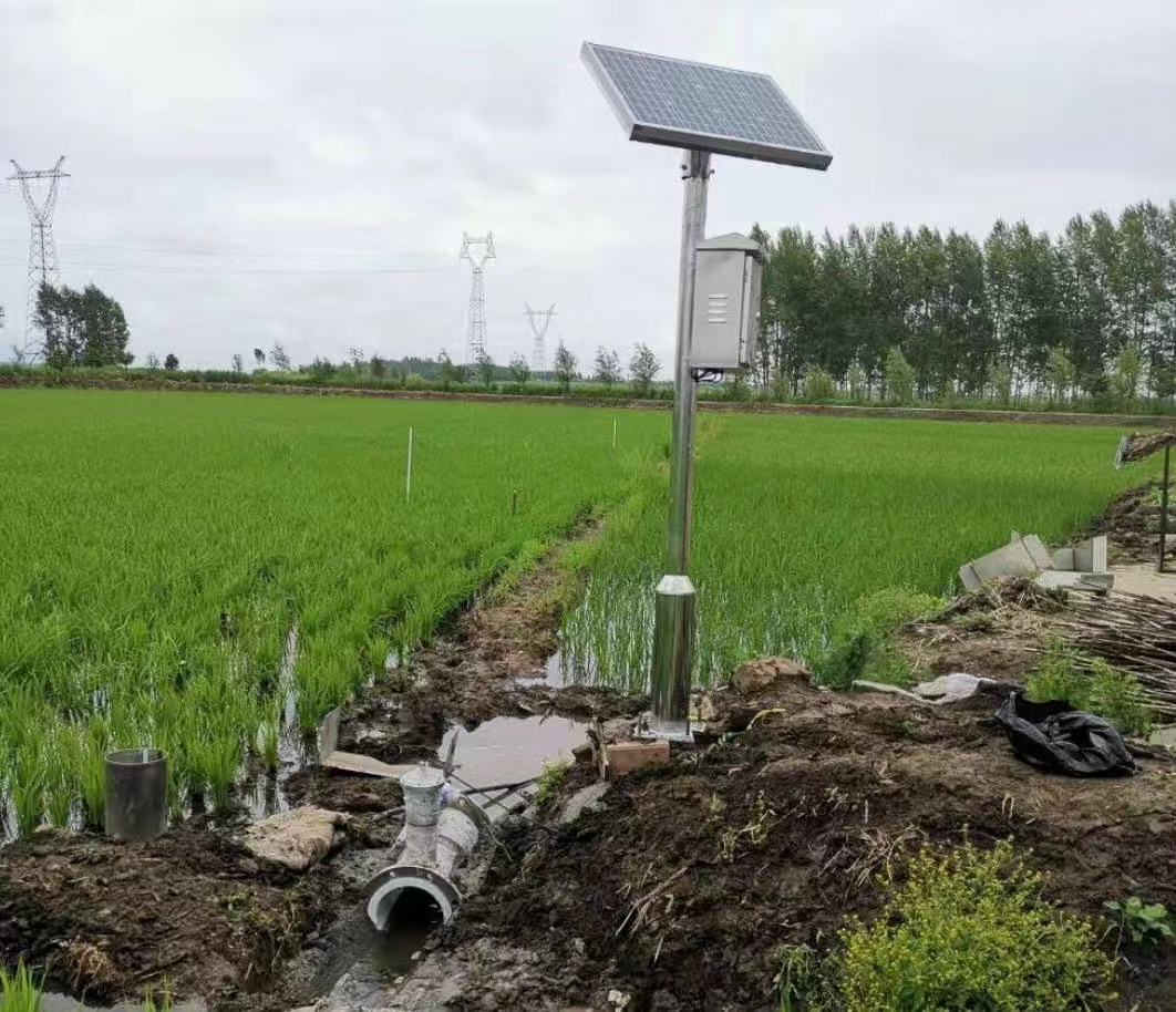 太陽能供電非滿管流量計 太陽能供電非滿管流量計